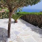 Casa Esperanza *