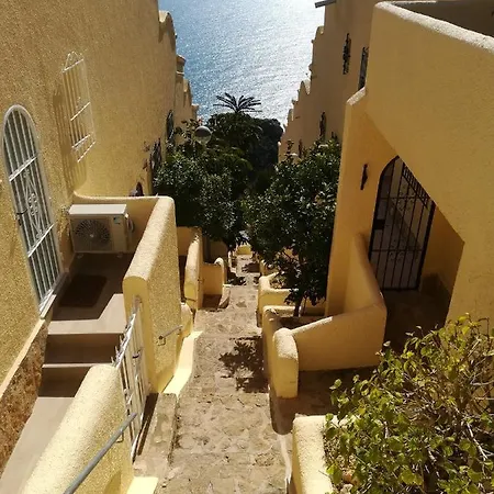 Casa Esperanza *