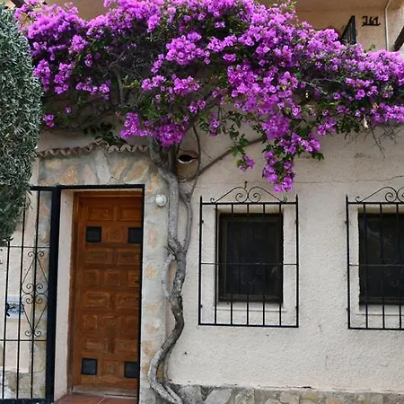 Casa Esperanza *
